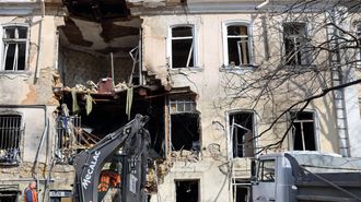 Imagen de archivo de las secuelas de un ataque con drones contra un edificio en un barrio residencial de Ucrania