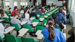 Ex�menes el a�o pasado en el IES Agra de Ra�ces de Cee