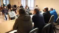 Los alcaldes de los tres municipios que comparten el taller de empleo mantuvieron esta ma�ana un encuentro con los alumnos trabajadores