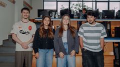 Carlos Carballido, Sara Porto, Marina Castro y Tom&aacute;s Rial, primera promoci&oacute;n de Inteligencia Artificial del ESEI.