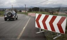 El acceso a la autopista en Lamela se encuentra impracticable en varios puntos.