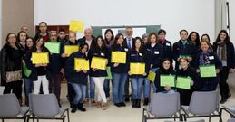 El delegado de la Xunta entreg� los diplomas a los alumnos del taller de empleo Monte das Flores. 