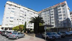 La plaza Tierno Galvn, en Culleredo, forma parte del entorno que renovar el Concello.