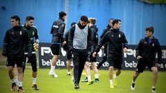 Sesin de entrenamiento de la plantilla del primer equipo