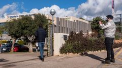La residencia DomusVi de la Costa d en Blanes de Calvi� (Mallorca) tras detectar un brote que afecta a 55 de sus 110 usuarios y a 14 trabajadores