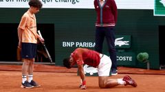 Djokovic durante el torneo contra Francisco Cerndolo