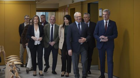 El presidente gallego acudi� ayer a las instalaciones en la antigua Audiencia Provincial