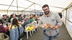 No hay qui&eacute;n se resista a un cocido, y mucho menos cuando hablamos del que repartieron este domingo en As Carolinas