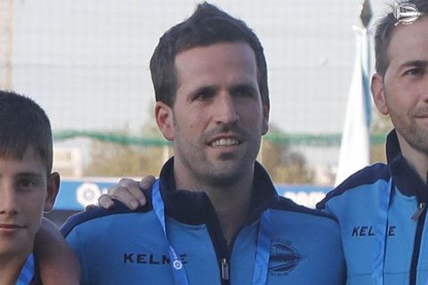 Endika Gabi�a