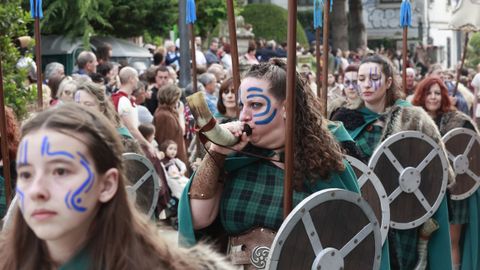 El desfile de las tropas romanas y castrexas es uno de los eventos ms multitudinarios del Arde Lucus