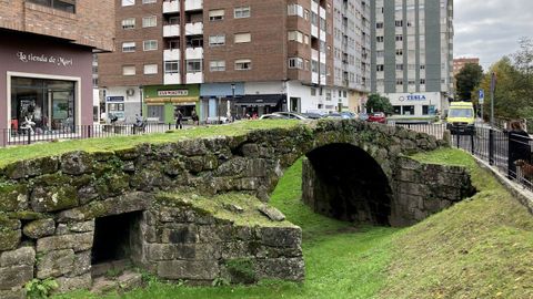 Puente medieval de Balaídos