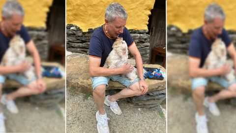 Gozalo Marcos con su perro Toi, que se perdi en Quiroga el 30 de diciembre de 2022