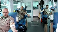 Francisco Javier Abajo, segundo por la izquierda, Jefe de la Fuerza Log�stica Operativa.