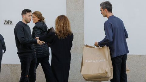 Preparativos para la apertura de un nuevo espacio en el Zara de la calle Compostela