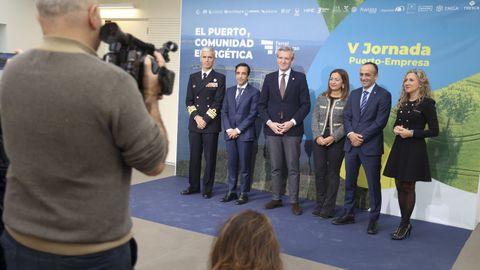 La inauguracin corri a cargo de Rueda, Barea y Rey Varela, que justo antes del acto posaron para la cmara junto a otras autoridades