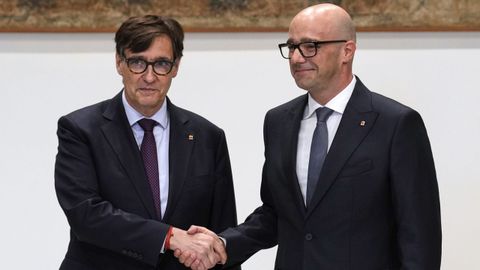 Illa y el consejero de Derechos Sociales, Ra�l Moreno, durante el acto de toma de posesi�n.