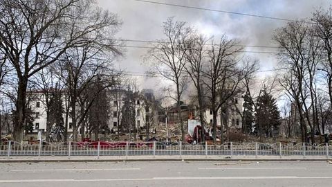 El ataque al teatro de Mari�pol