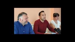 Carlos Bascoy con otros miembros del sector cr�tico del PSdeG de Nar�n