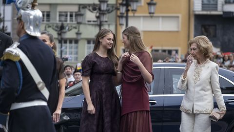 Llegada a la entrega de los Premios Princesa de Asturias 2025