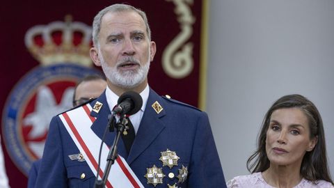 El rey mostr� su consternaci�n por las v�ctimas del incendio en Almer�a