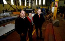 Gama e Hijos es una empresa familia que da trabajo a 62 empleados de Cesures y comarca.