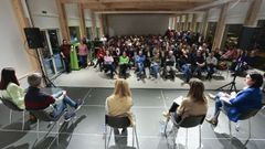 El barrio de O Casti�eiro reuni� a los partidos en marzo para que expusiesen sus propuestas