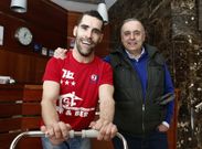 Prado y su patrocinador Manuel Bern�rdez conf�an en que el esfuerzo valga la pena. 