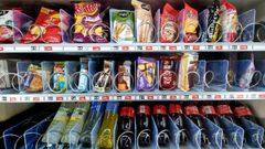 M�quina expendedora del Hospital �lvaro Cunqueiro, en una imagen del a�o 2022.