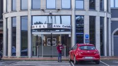 El hotel carball�s se llama ahora Alda Carballo, una denominaci�n ya palpable en el edificio