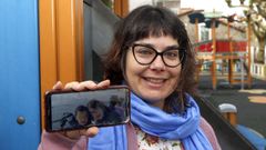 La rianxeira Amantia Coello acogi� el a�o pasado a un menor saharaui.
