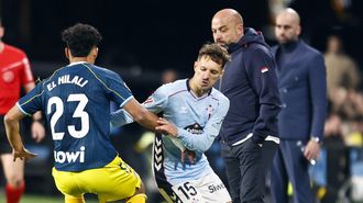 Manolo Gonz�lez y Claudio durante el partido de la primera vuelta