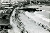 Los primeros protestantes fueron bautizados en las aguas de la playa del Orz�n.