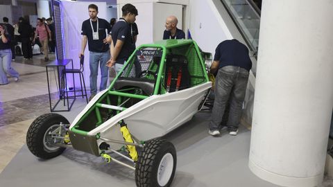 O kartcross el�ctrico dese�ado e constru�do polo CIFP Ferrolterra
