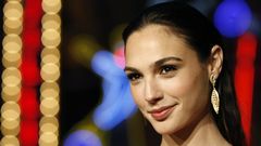 Gal Gadot H interior.Gal Gadot