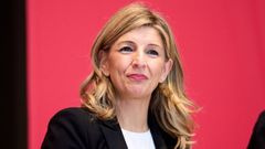 Yolanda D�az (Fene, 1971) es ministra de Trabajo y vicepresidenta segunda del Gobierno. H�bil en el di�logo con los agentes sociales, es la pol�tica mejor valorada del Ejecutivo.  