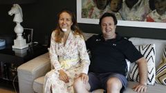 Moncho �lvarez junto a su mujer Silvia Alonso d�as despu�s del accidente, tras salir del hospital