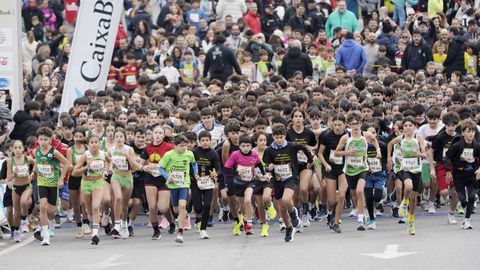 La salida de los participantes en una de las categor�as inferiores de la San Marti�o.