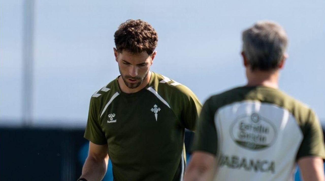 Javi Rueda reinicia el entrenamiento parcial con el grupo