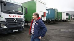Amador Garc�a tiene parada en el pol�gono de Camba en Xove desde el lunes una flota de 21 camiones que cubren rutas por Espa�a y Portugal