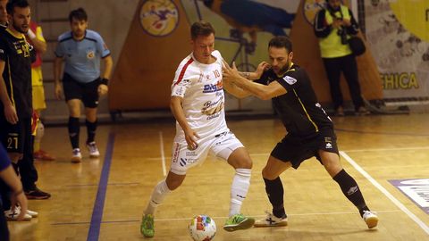  F�tbol Sala - Partido entre Noia Portus Apostoli y O Parrulo,  partido de Copa del Rey entre Noia y O Parrulo