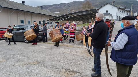 Folin de San Cristovo, Conso y A Veiguia