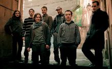 Los gallegos de Guezos se juntaron en el a�o 1999.