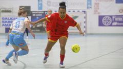 Camila Costa ante el Marn, al que marc cinco goles.