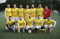 O club vilaxoan�s abr�use a futbolistas do resto da comarca. 