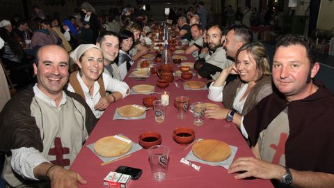 La lluvia oblig a trasladar la cena medieval de 2012 al pabelln