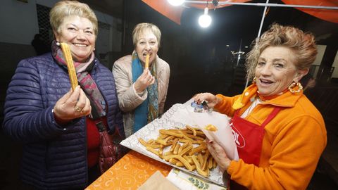 El buen humor, acompa�ado de unos excelentes churros con chocolate, animaron la tarde y dejaron un excelente sabor de boca en Pontecesures