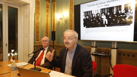 O profesor Villares desenvolveu a sa conferencia na Casa Galega da Cultura, en Vigo.