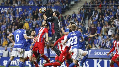 Derbi en el Carlos Tartiere entre el Oviedo y el Sporting, temporada 2018-2019
