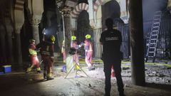 Extinguido completamente el incendio de la Mezquita de Crdoba