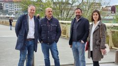 C�sar Ramos (segundo por la derecha) estuvo este mi�rcoles en Ourense.